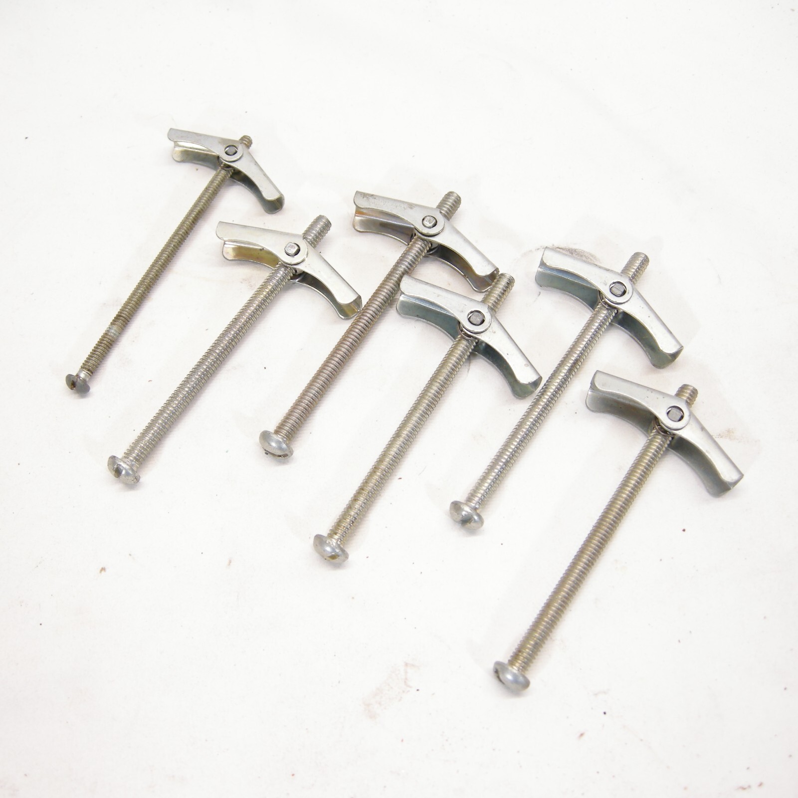 Toggle Bolts for Hanging Heavy Items on Drywall Lot of 6 1/4″ 4″