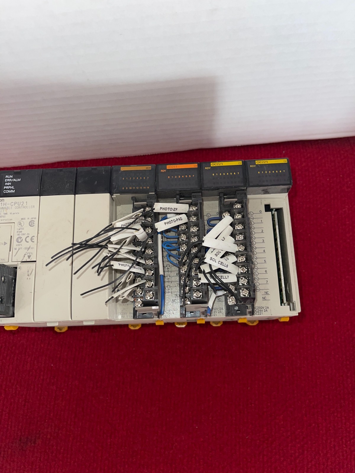 OMRON PROGRAMMABLE CONTROLLER CPU UNIT CQM1H-CPU21, OC221 (2) 0CH, ID211