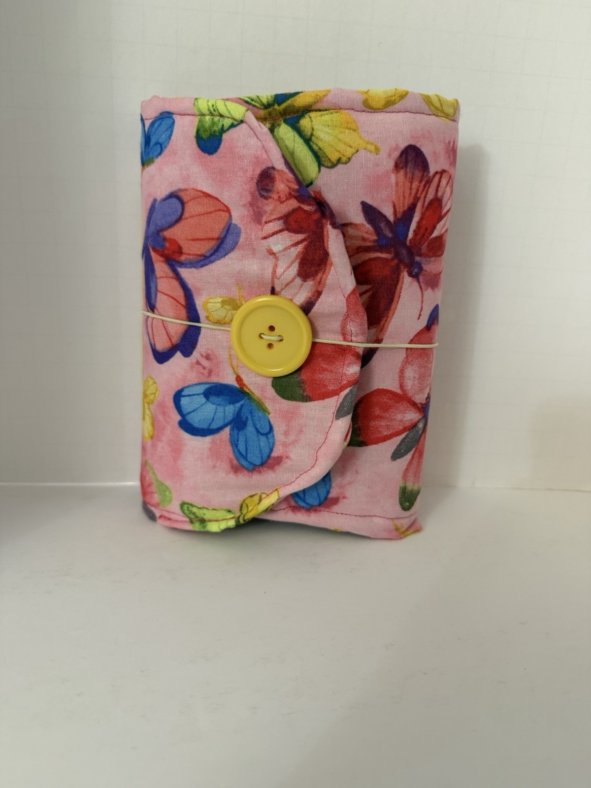 Handmade Junk Journal Beautiful Butterfly Material Measures 6.5×5.5 – Eclectic