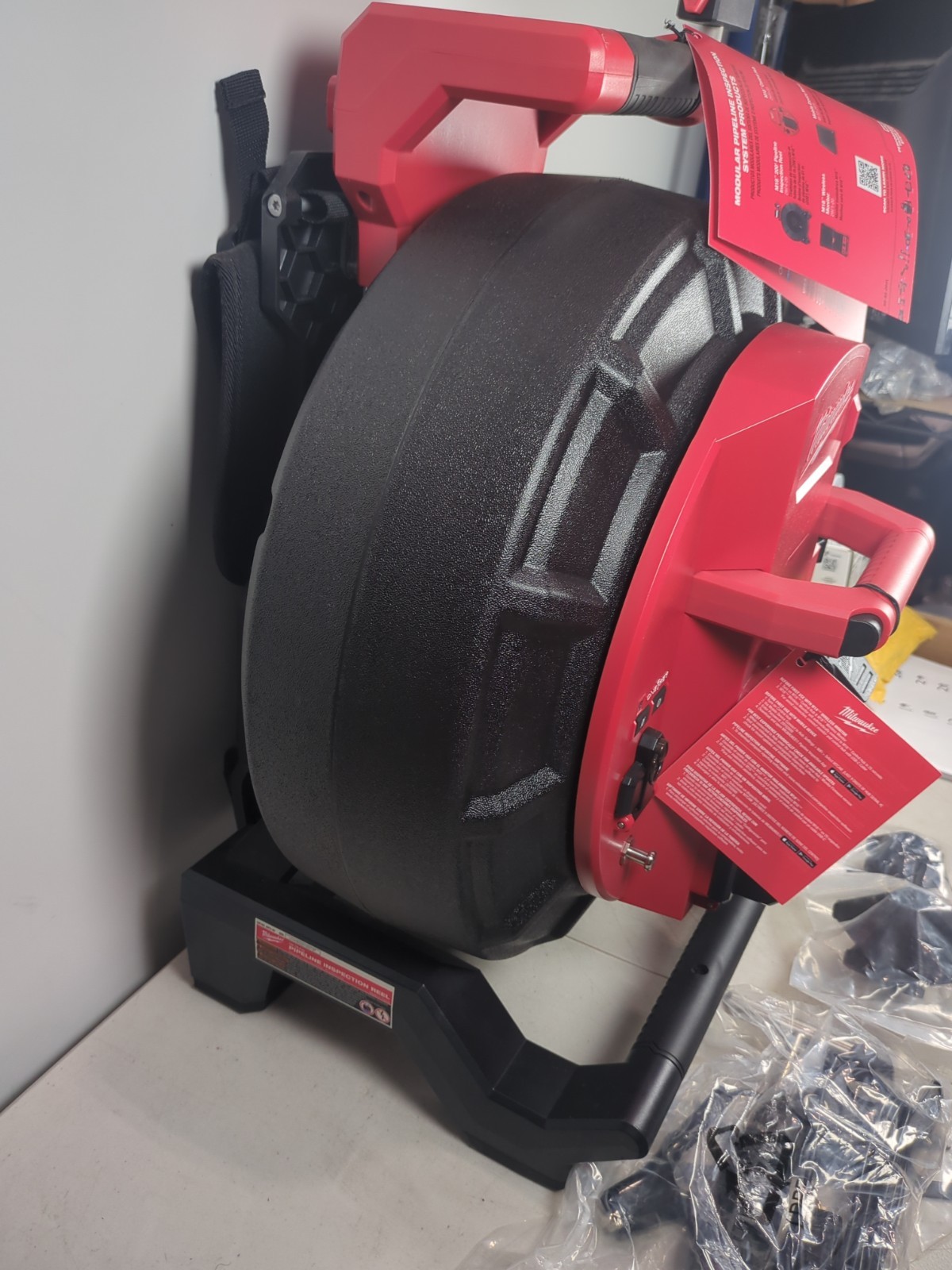 Milwaukee 2973-22 M18 120′ Flexible Modular Pipeline Inspection System