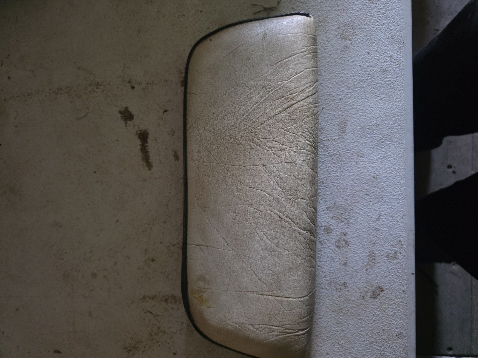 14″x5″ Tractor Seat Back Rest Cushion Black And White NOS Backrest