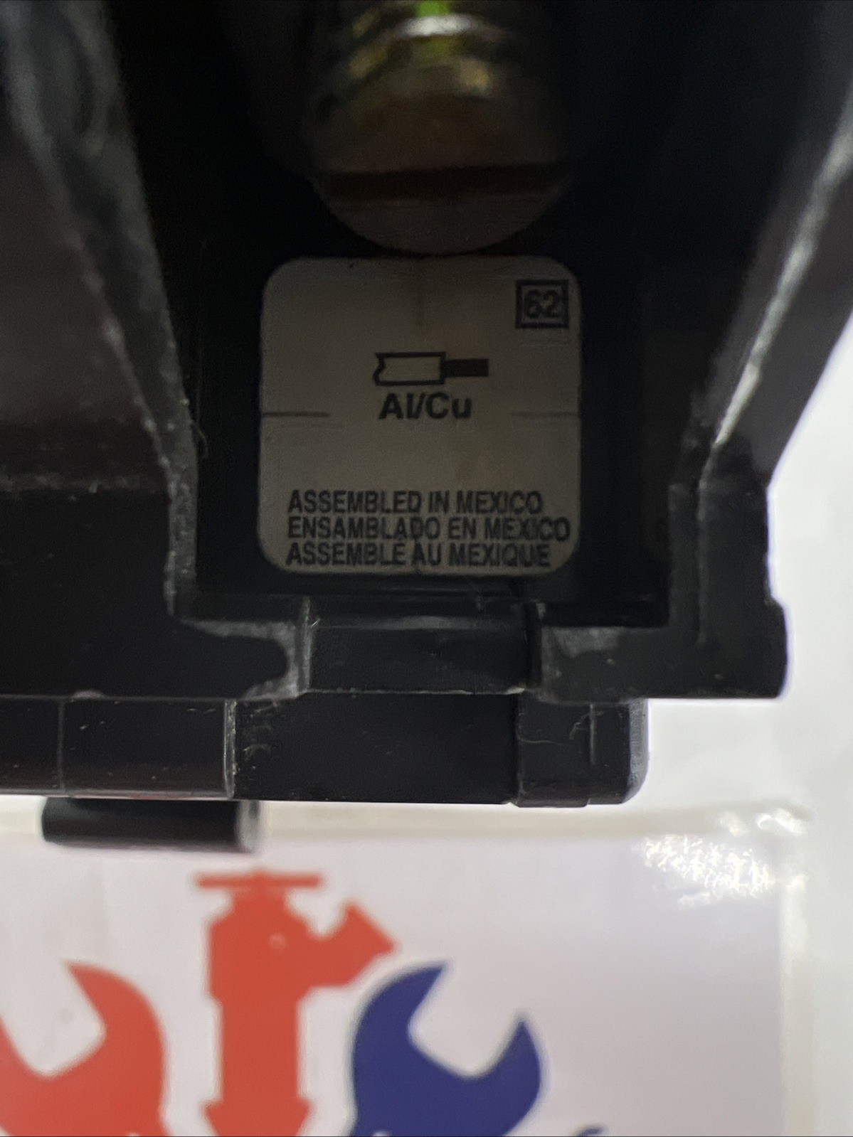 Square D QO240 Molded Case Circuit Breaker, 40 Amp, 2 Pole, Type QO, 120/240V