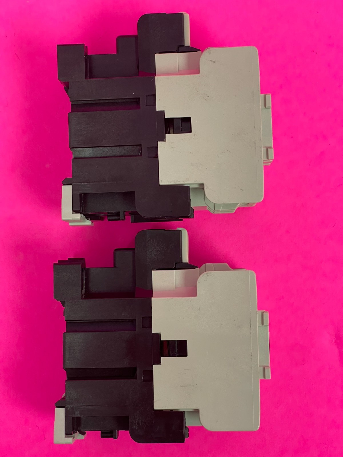 Mitsubishi S-N11 Magnetic Contactor 110/120V 50 Hz, 115/120V 60 Hz [Lot of 2]
