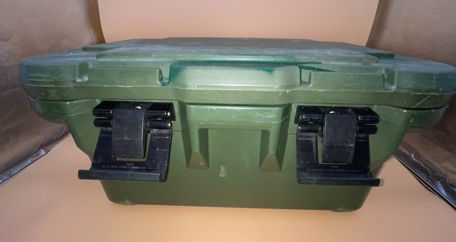 Cambro UPCS180 Hot Box Insulated Food Carrier Container Green