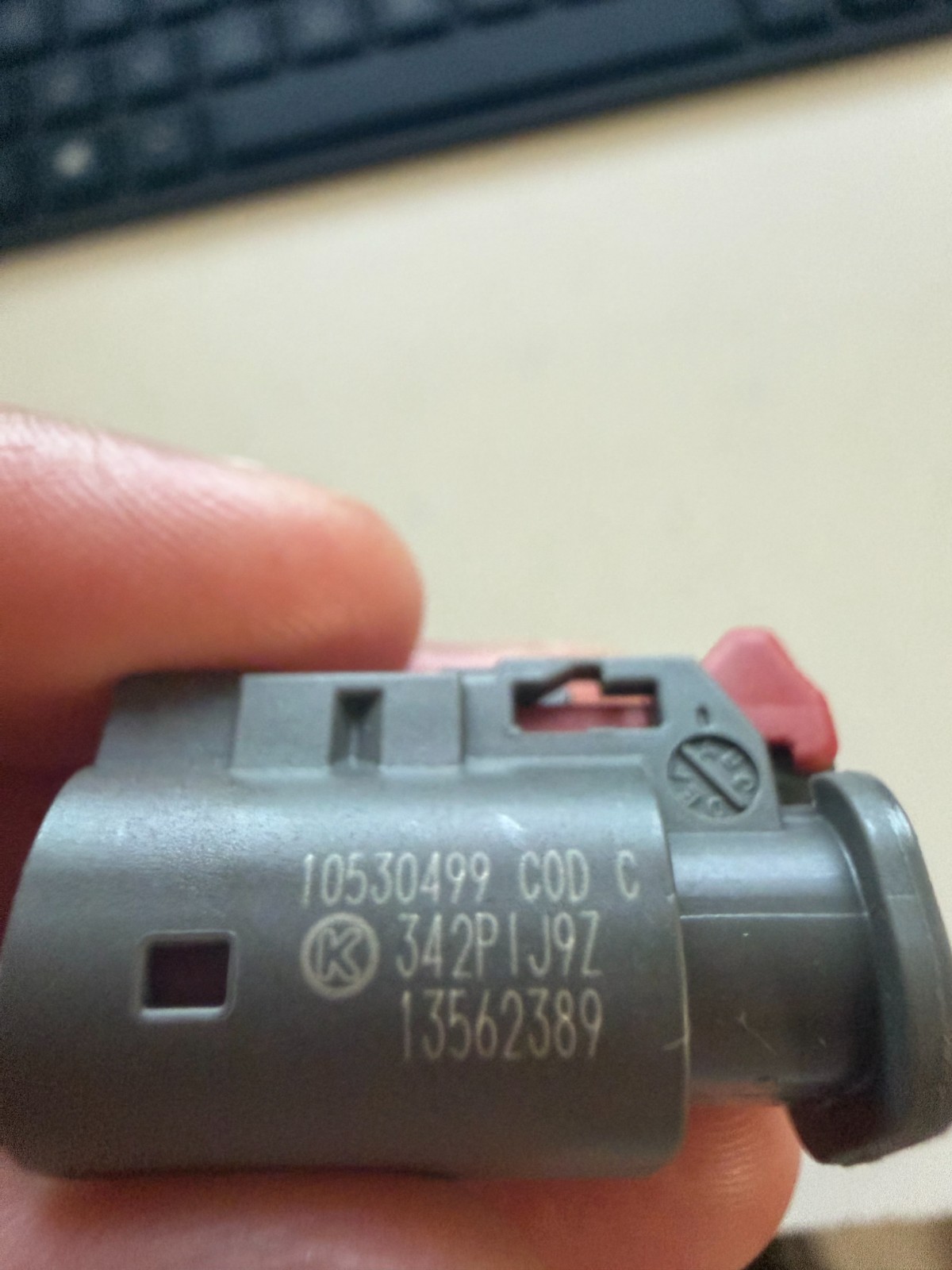 Automotive Connectors 2-Way Plug 2-Pin Electrical Wire- LOT OF 1000