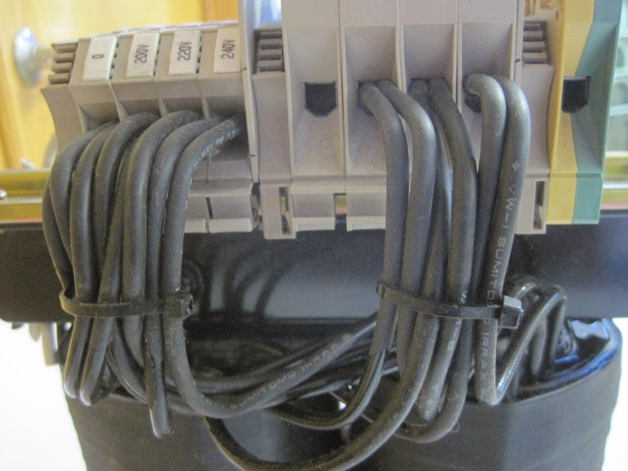 NUNOME ELECTRIC DRY TYPE TRANSFORMER TYPE NES2000AX IP00 2KVA USED GUARANTEED