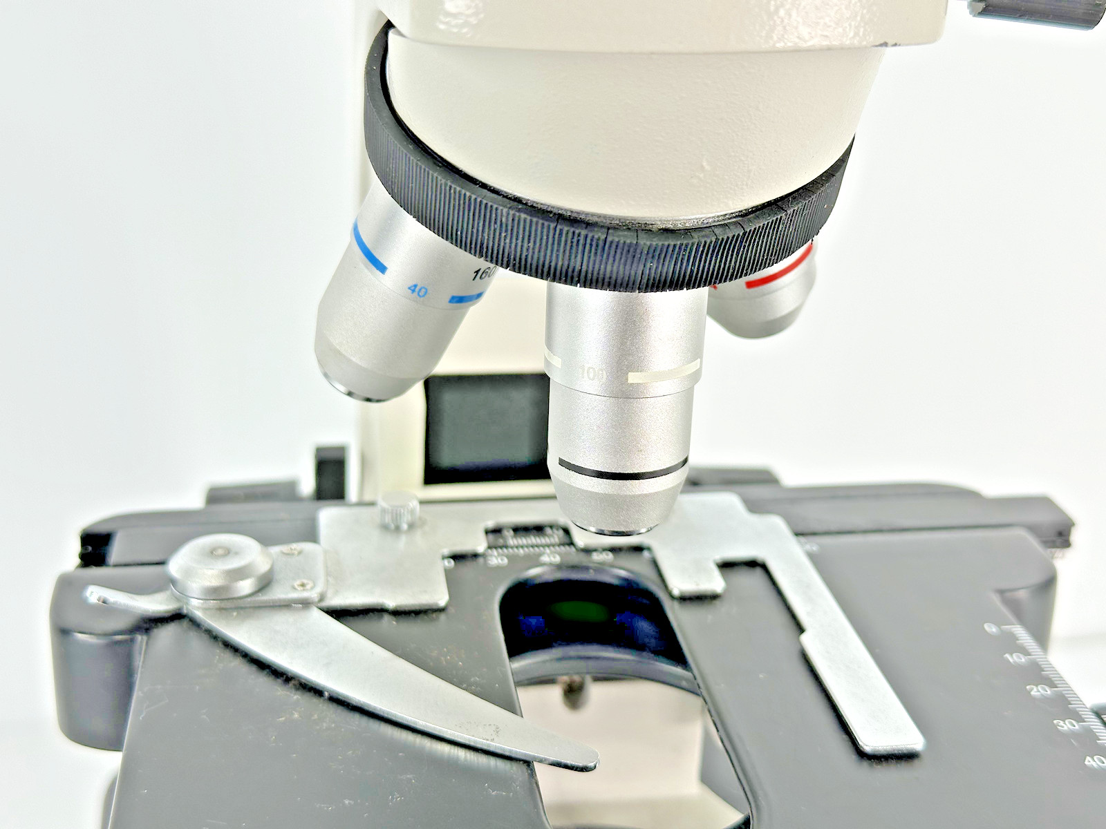 Unbranded Compound Laboratory Microscope 4x 10x 40x 100x Objectives