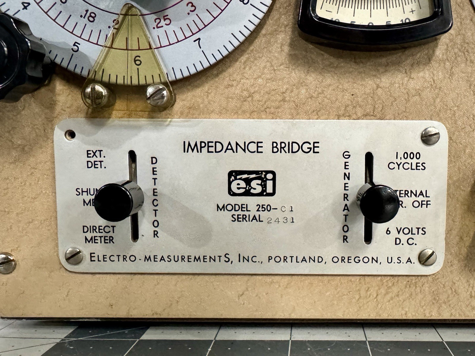VINTAGE – ESI ELECTRO SCIENTIFIC INDUSTRIES IMPEDANCE BRIDGE 250-DA (BAL43)