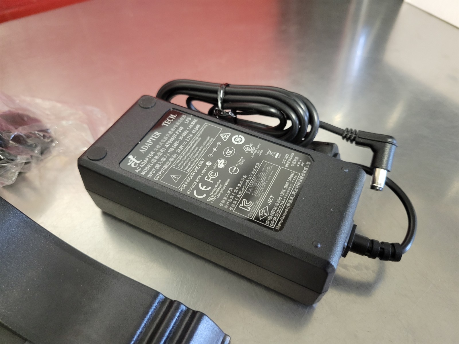 Inspired Energy ~ CH4000 ~ SMART BATTERY CHARGER ~ New Open Box!