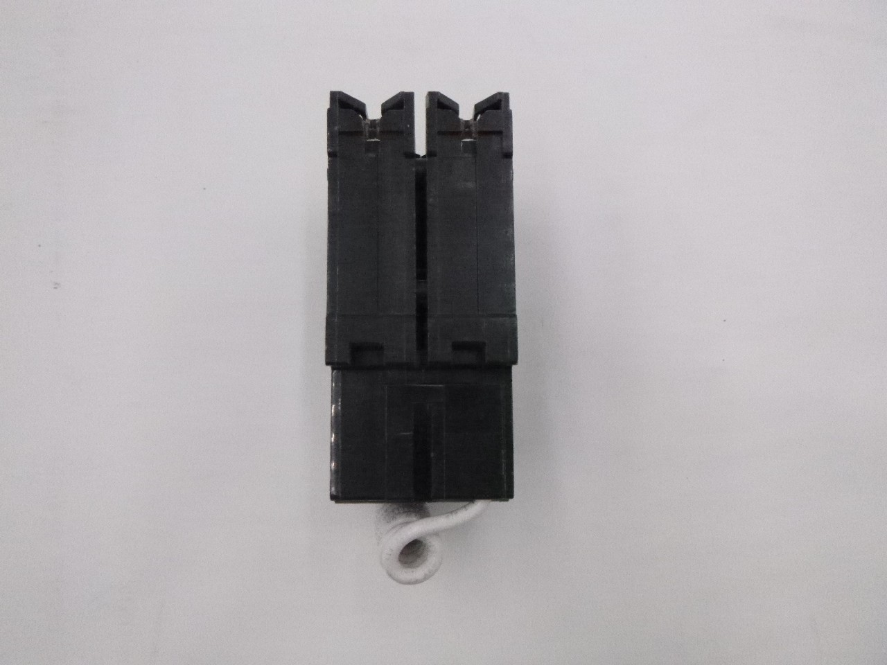 Square D 2-Pole 20 Amp GFCI Circuit Breaker HOM220GFIC