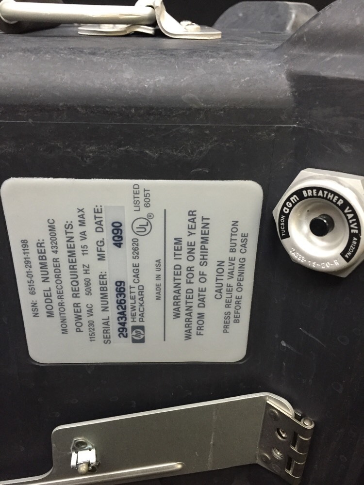 HP HEWLETT PACKARD Electrocardiograph Monitor Recorder 43200MC in Pressure Case