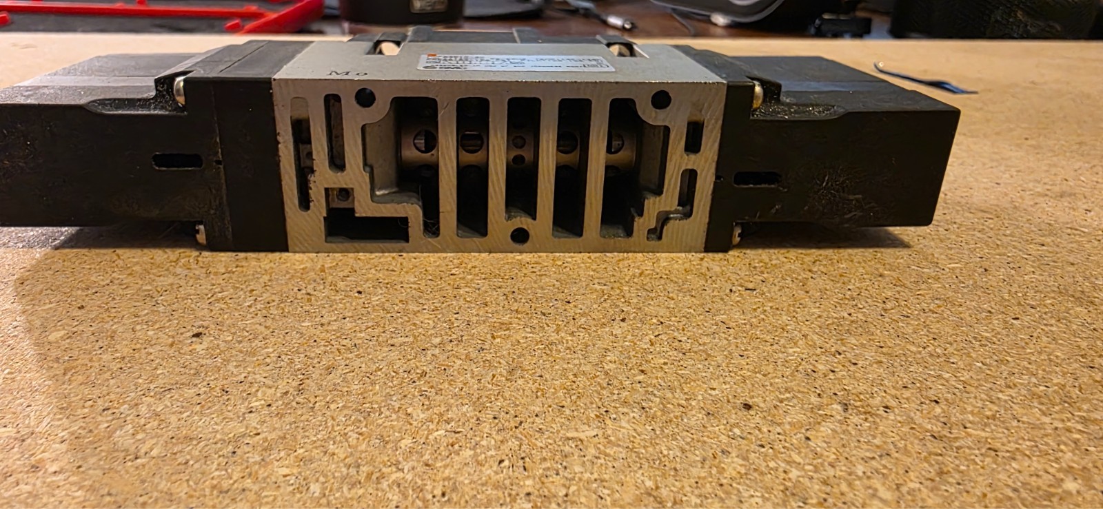 SMC NVFS3610-3D SOLENOID VALVE, VFS30000 SERIES, 5 PORT, 110VAC, DIN TERM