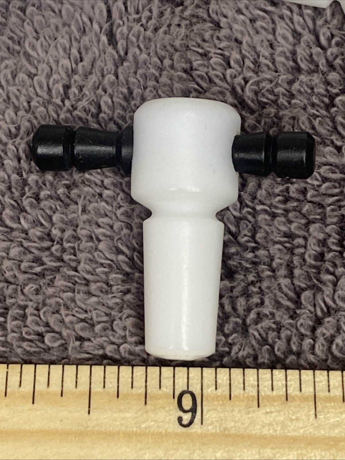 Lot of 52 Lab Stoppers Apothecary Size 6$ $6 Black and White Plastic