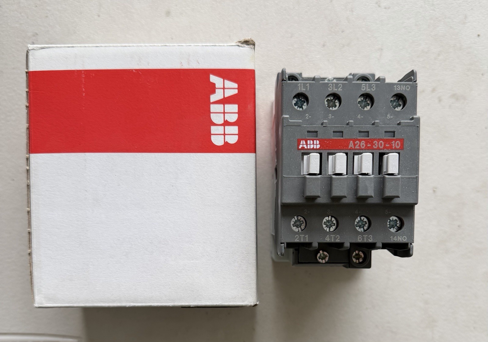 ABB A26-30-10 110V-120V 50-60Hz Contactor 1SBL241001R8410