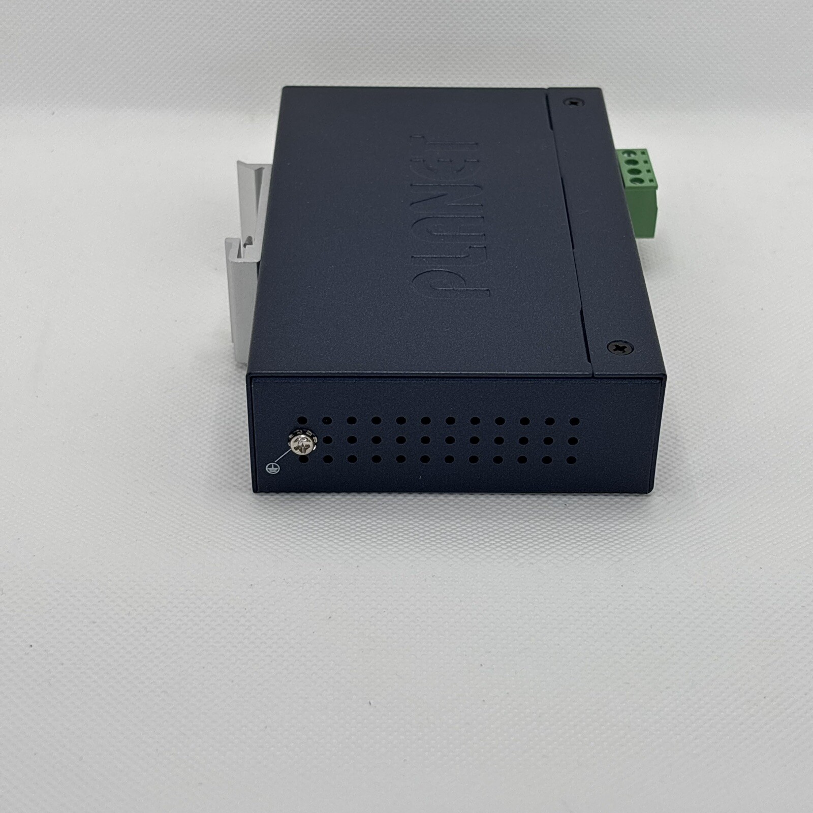 PLANET IPOE-162S / IPOE162S IP30 Industrial 802.3at Gigabit High Power Splitter