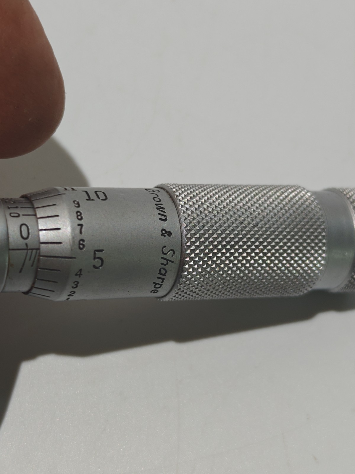 Brown & Sharpe 1 micrometer 0-1”W/ Purchased Engraved And Never Used Excellent