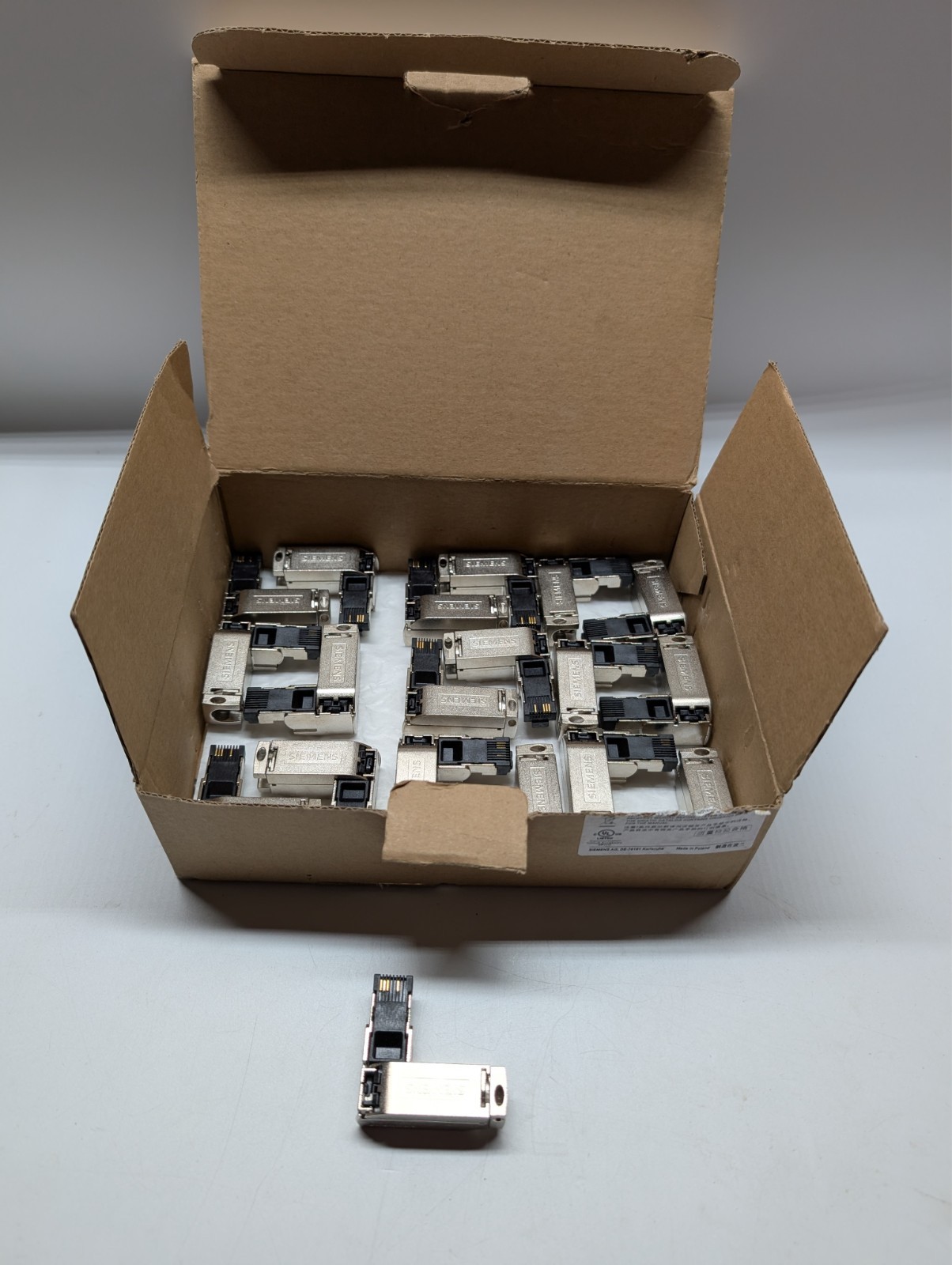 19X Siemens 6GK1901-1BB20-2AE0 Connectors Industrial Ethernet FC, RJ45,PLUG90
