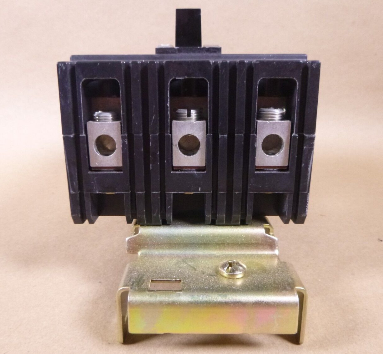 New Square D FA34100, I-Line Plug-In Molded Case Circuit Breaker 100A 3P 480V