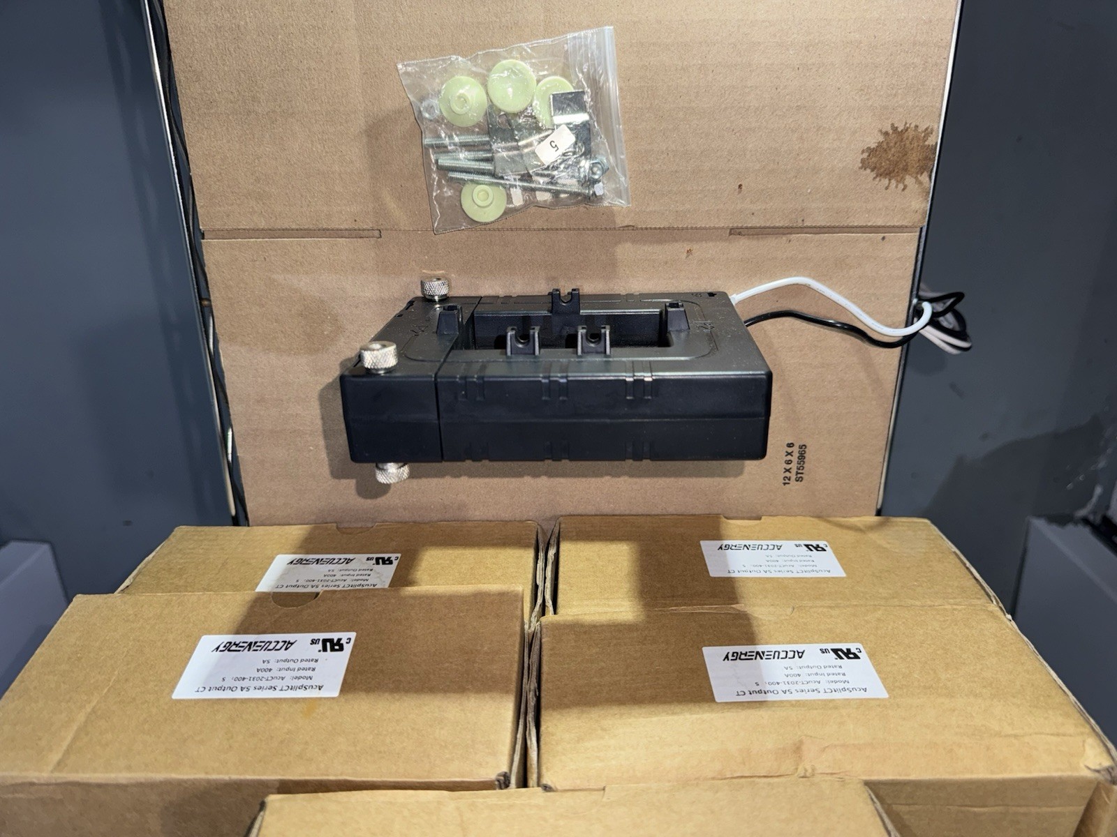 ACCUENERGY AcuSplitCT Series 5A Output CT Model: AcuCT-2031-400: 5