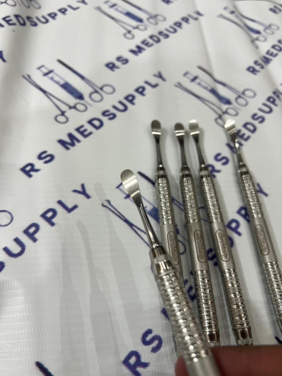 Hu-Friedy # 9 Periosteal Elevators Molt Double End Lot of 5 PCS