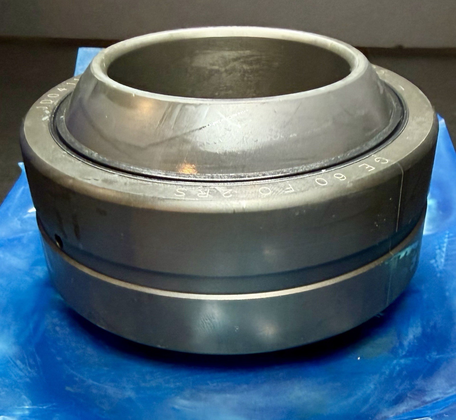 NEW OEM VOLVO VOE16954925 16954925 Spherical Plain Bearing Fit In Description
