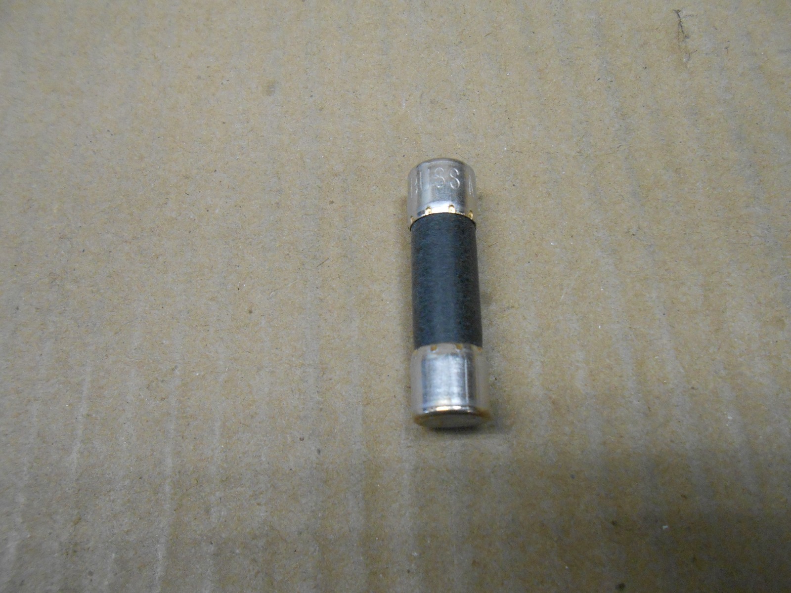 BOX OF 10 NEW BUSSMANN MIN-15 MIN15 FUSE 15AMP 250V PIN INDICATING (2 AVAILABLE)