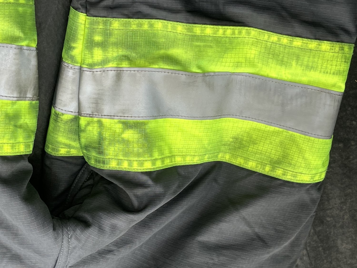 2023 Refrigi Wear 7250R Overalls Mens Large Gray High-visibility Reflective Tape