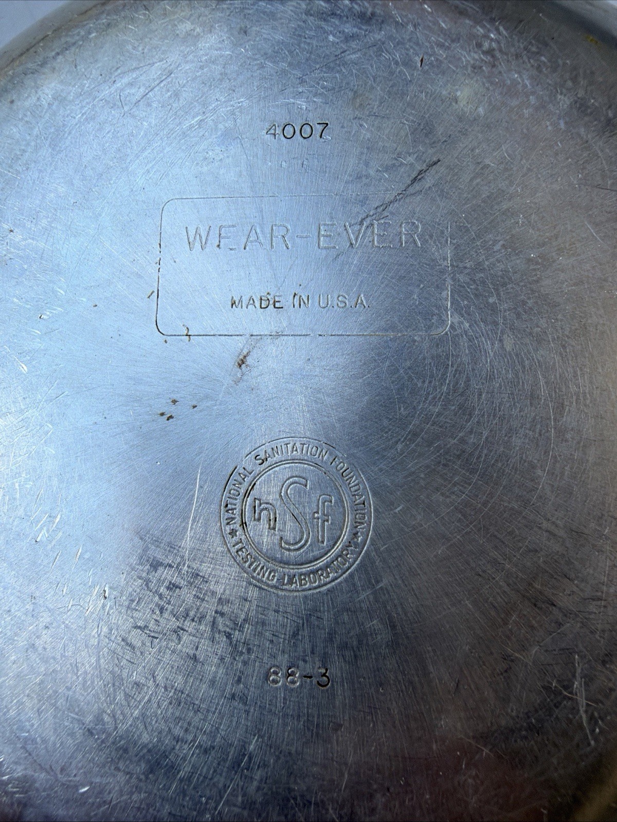 Vollrath 4007 Aluminum Wear Ever 7 Fry Pan with Cool Handle 3 Grip