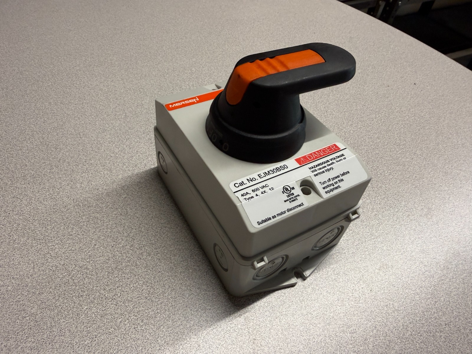 DISCONNECT SWITCH, 40 AMP, 600VAC, MERSEN EJM30BS0