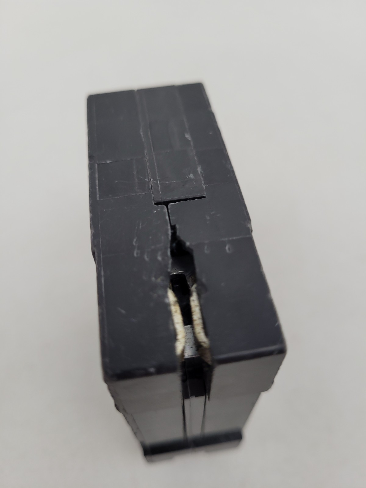 HOMT2020 Square D 20 Amp 1 pole Circuit Breaker – Next Day Option – Flaw