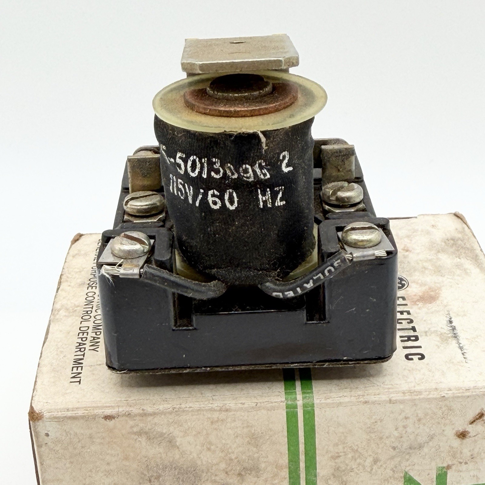 GE CR120E00102 General Purpose Power Relay 115VAC Coil 15A 600V Max NOS