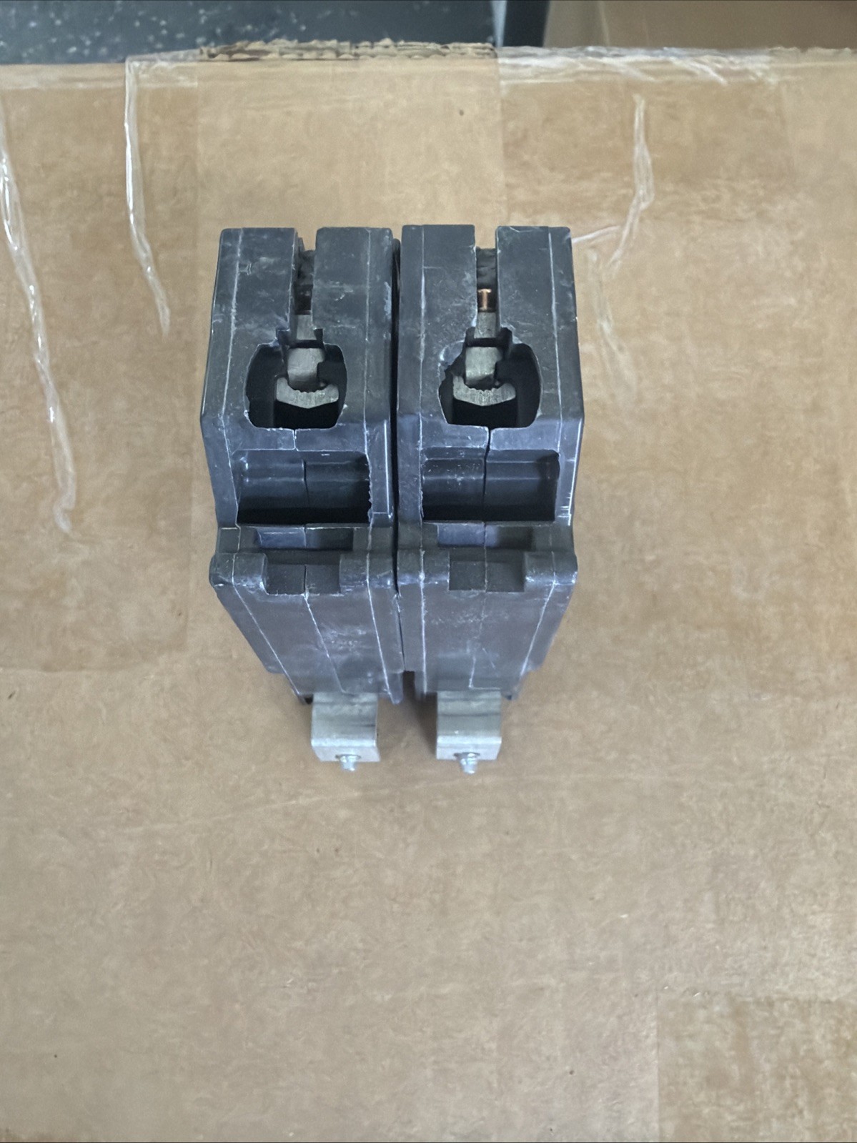 GE THQB2130 2 Pole 30A 240V Circuit Breaker Molded Case