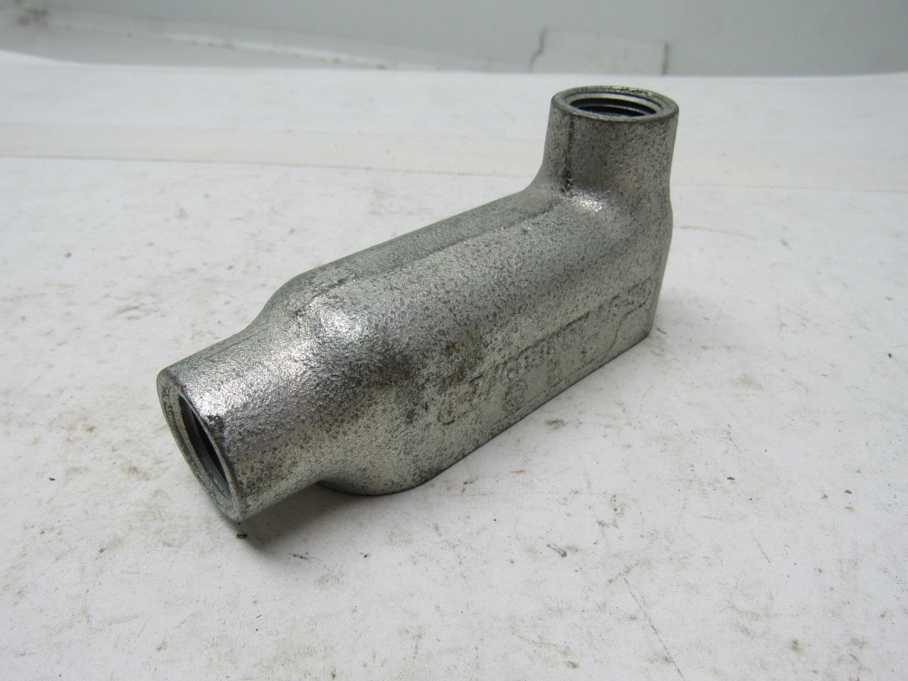 Gedney LB-50 Cast Malleable Iron Threaded Conduit Body Lot Of 6