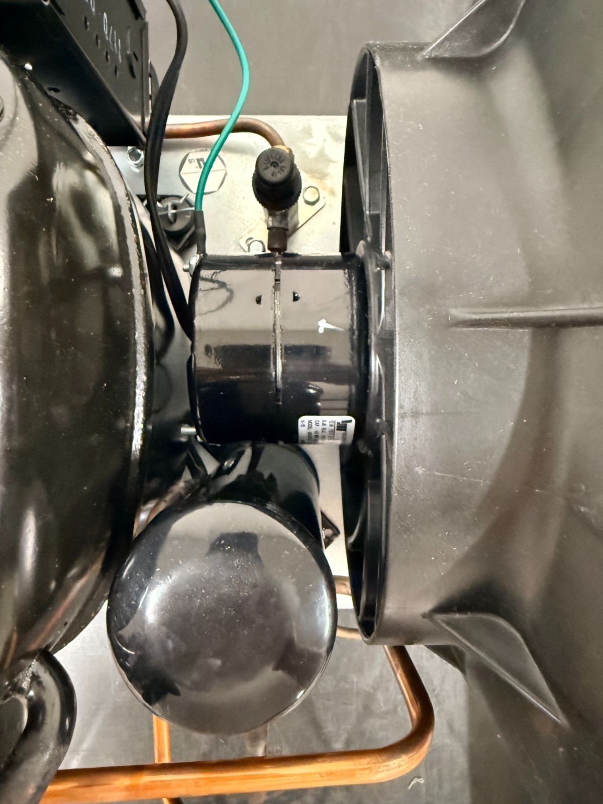 OMNITEAM/Tecumseh AJA-2423-ZAADG 115.v 1ph 60hz 1/2 HP R404A NEW