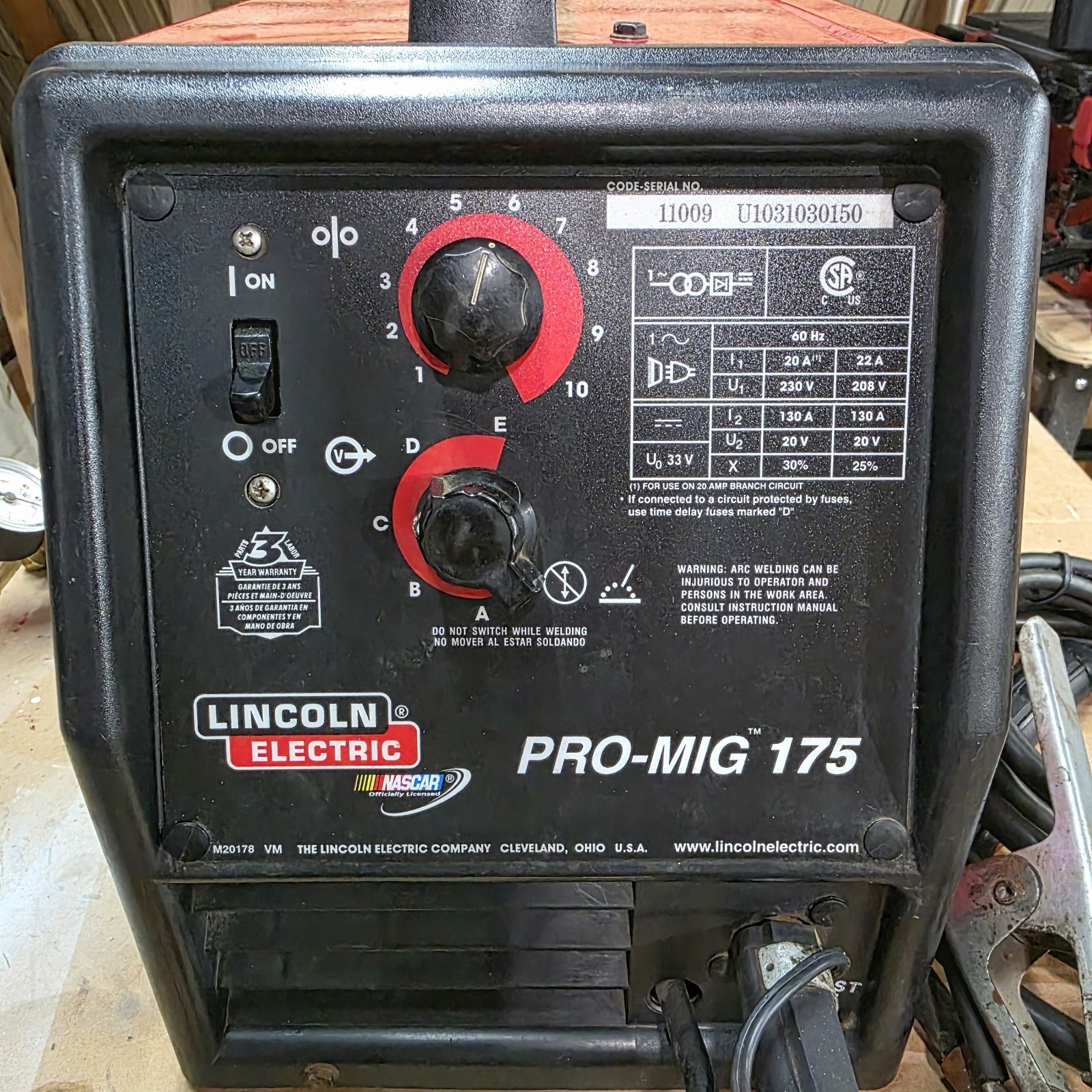 Lincoln Electric Pro Mig 175 MIG Welder (IM810) Nascar