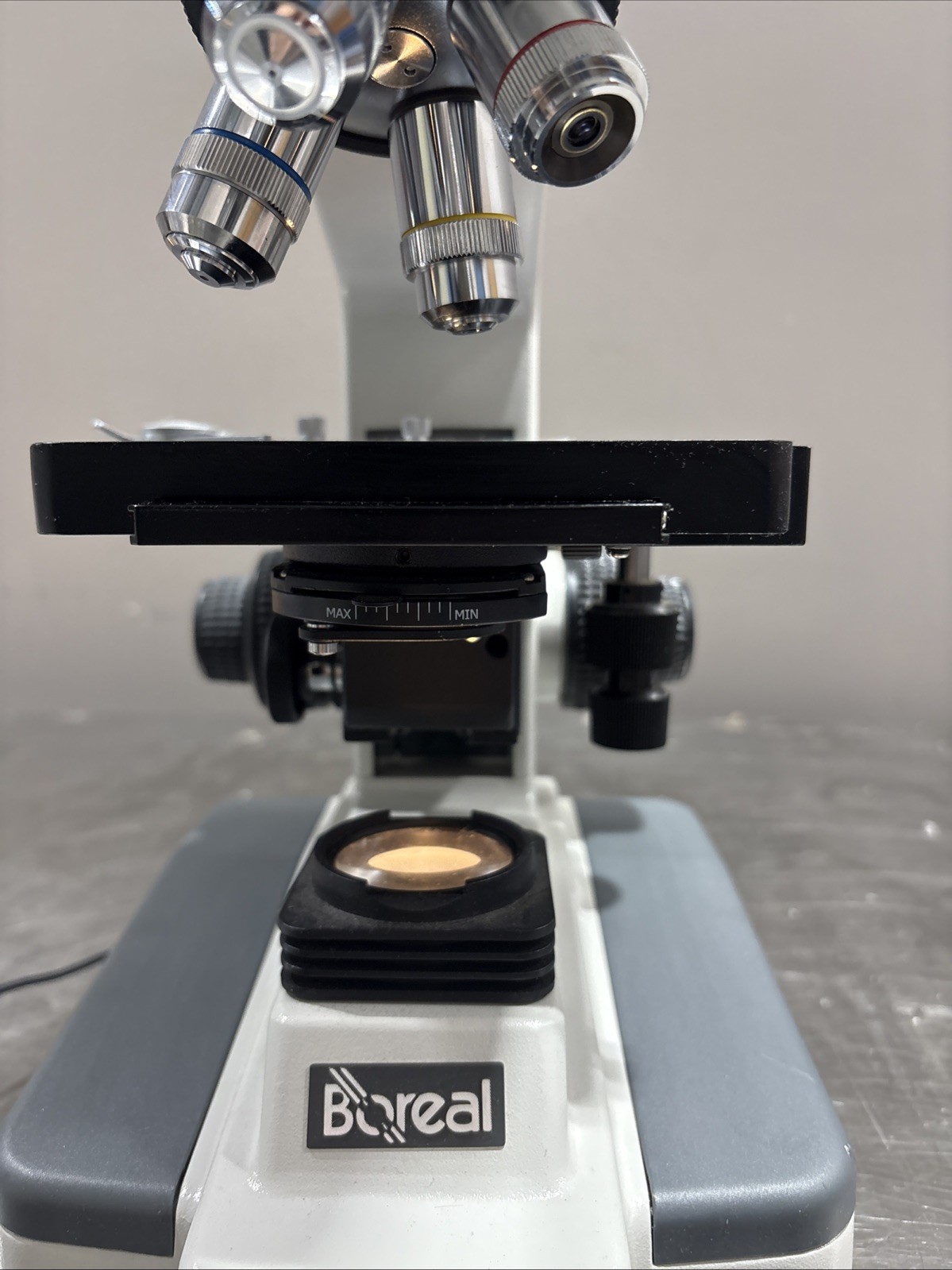 Boreal DMB1-223 Compound Microscope 4x 10x 40x 100x Objectives 57900-03