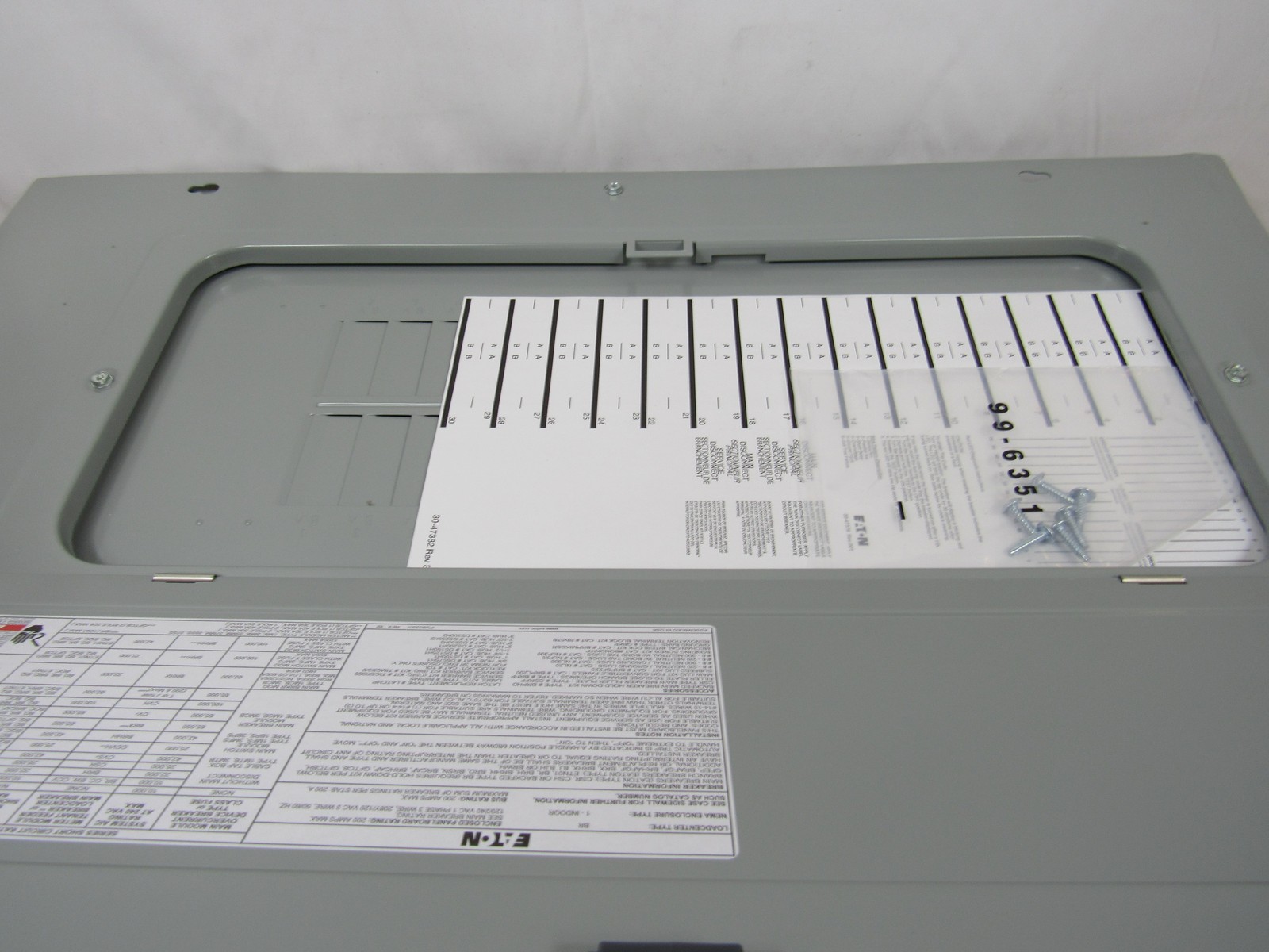 Eaton BRP30L200G Loadcenters and Panelboards