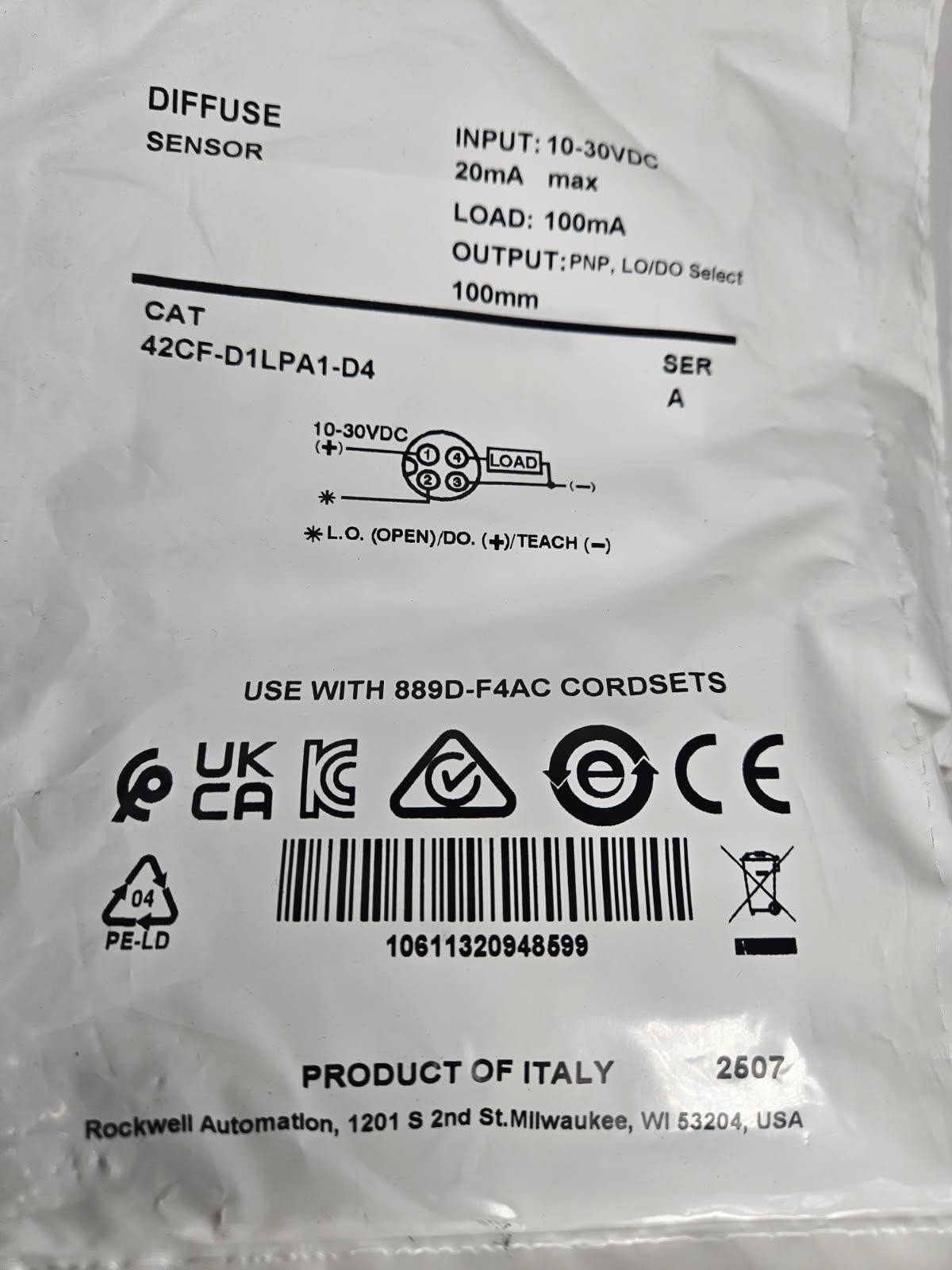 New Allen-Bradley 42CF-D1LPA1-D4 Diffuse Sensor Ser A Rockwell Automation Module