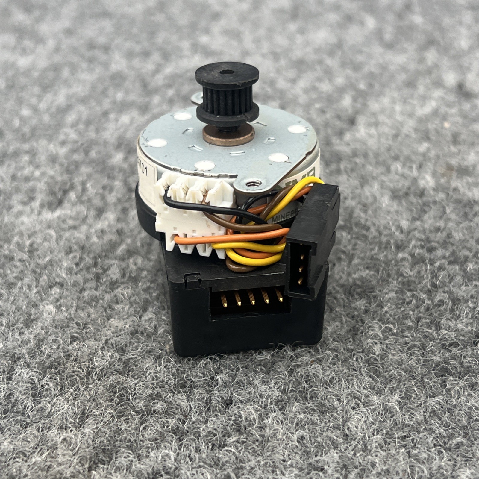 NMB Technologies PM35S-048-HPK2 Stepping Motor Used