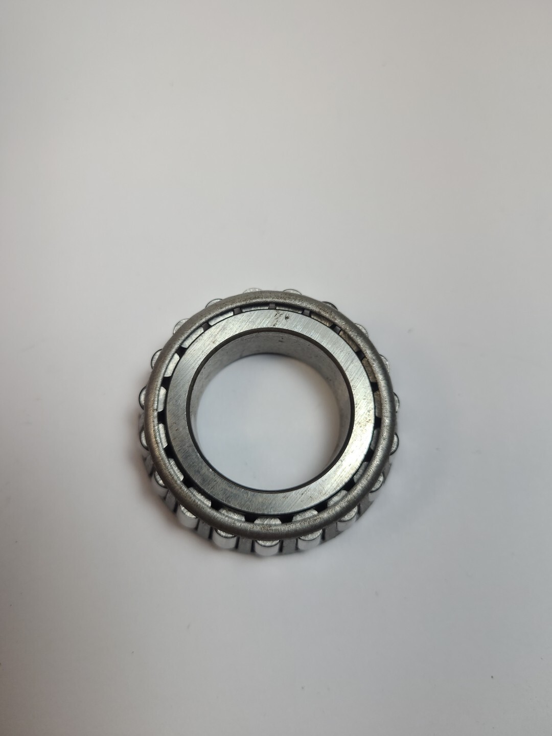 L44643 Tapered Roller Bearing Single Cone 1″ Bore 0.58″ Width