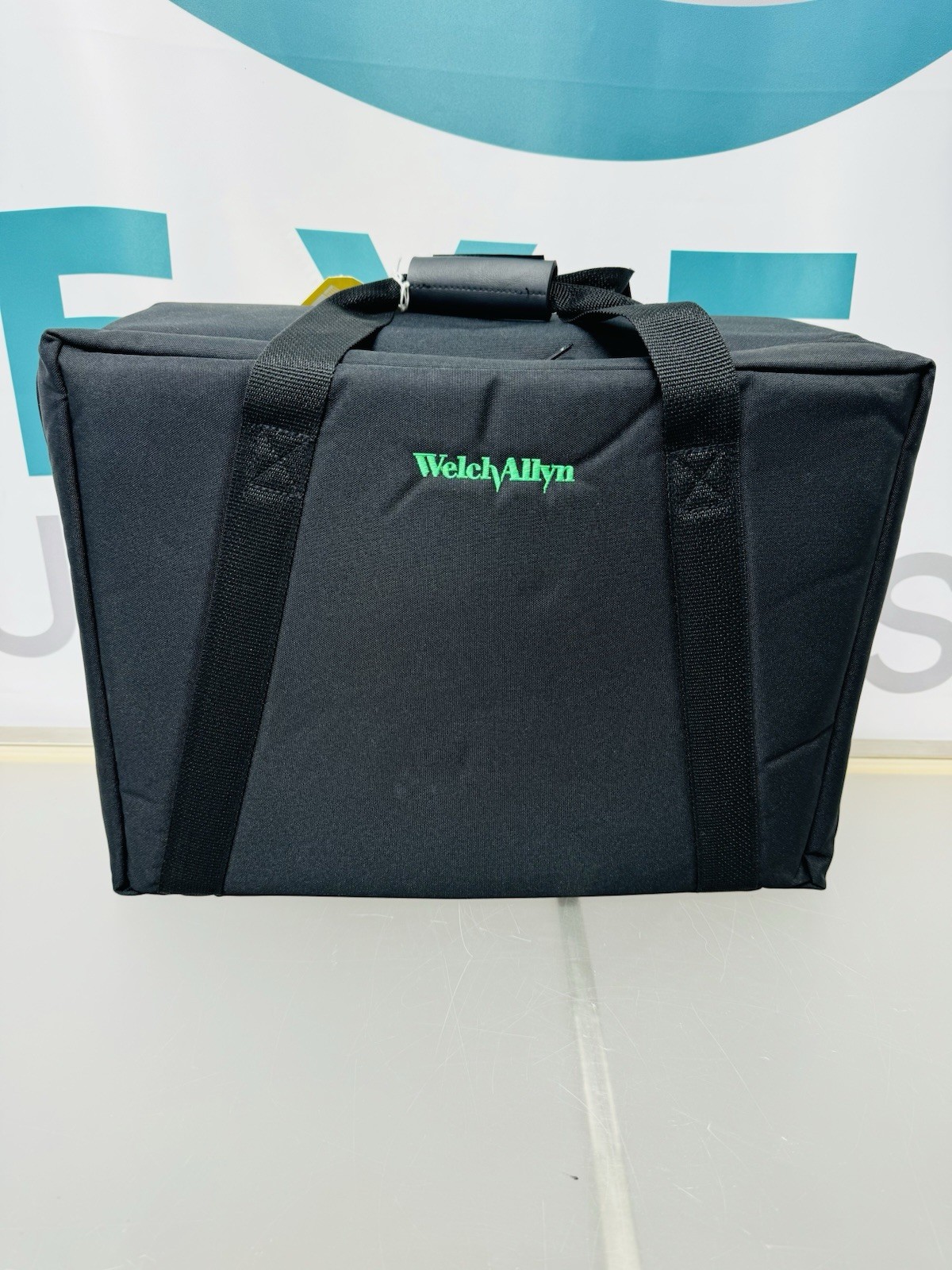 Welch Allyn Indirect 12500 Binocular Ophthalmoscope BIO w/ Carrying Case