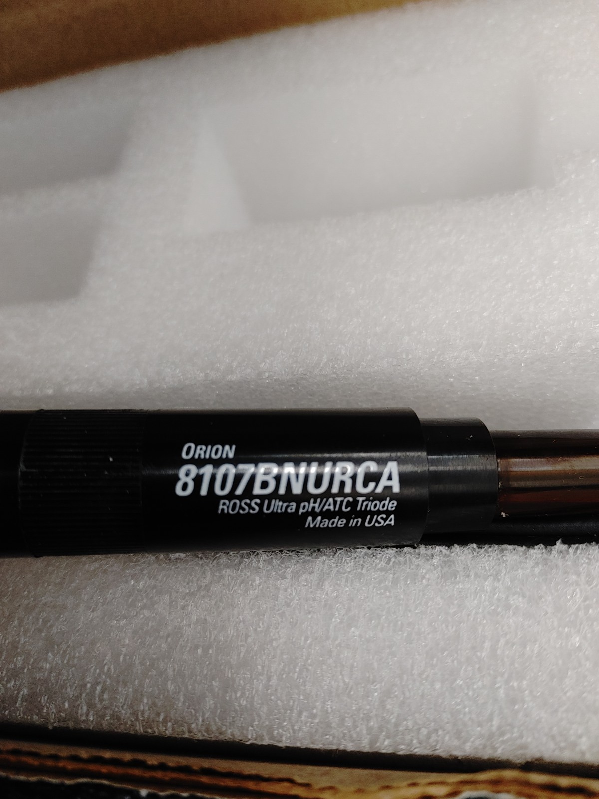 THERMO SCIENTIFIC 8107BNURCA ORION ROSS Ultra Epoxy pH/ATC Triode Electrode