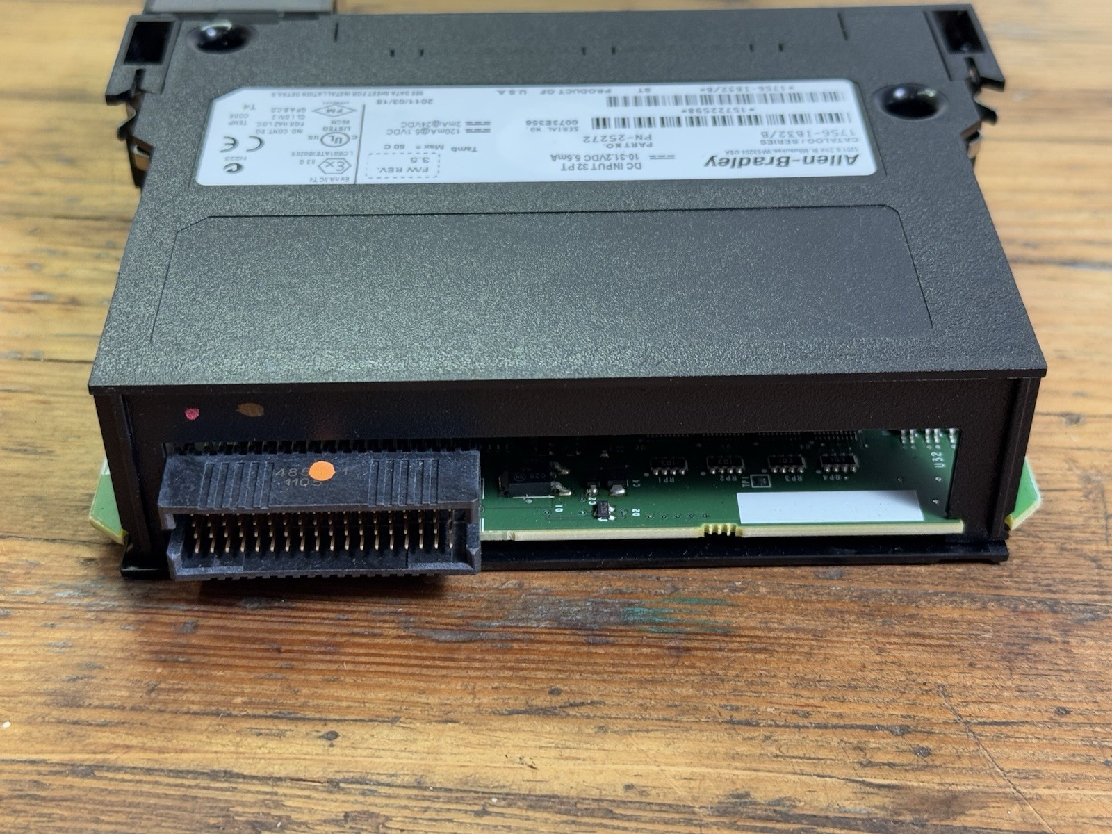 (QTY 2) Allen Bradley 1756-IB32/B ControlLogix Digital Input Module 1756-1B32