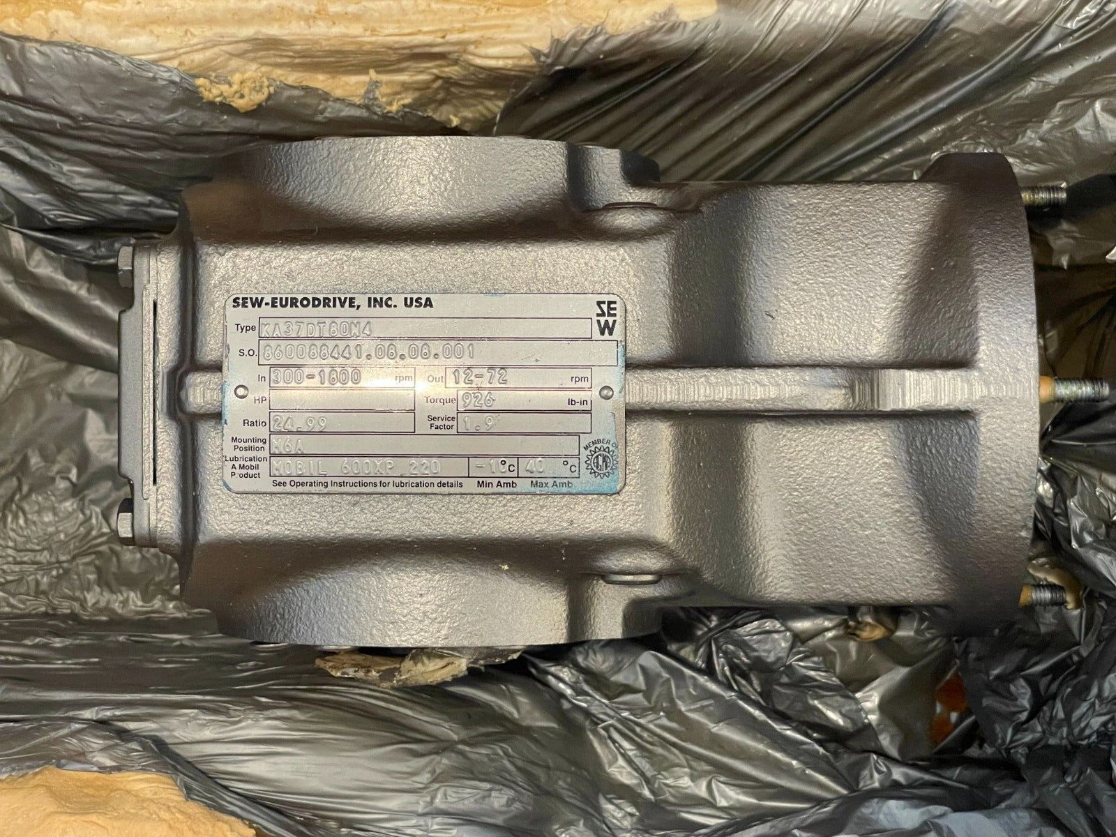 SEW-EURODRIVE TYPE KA37DT80N4 NF 4 311 24.99 RATIO MOTOR GEAR MOTOR