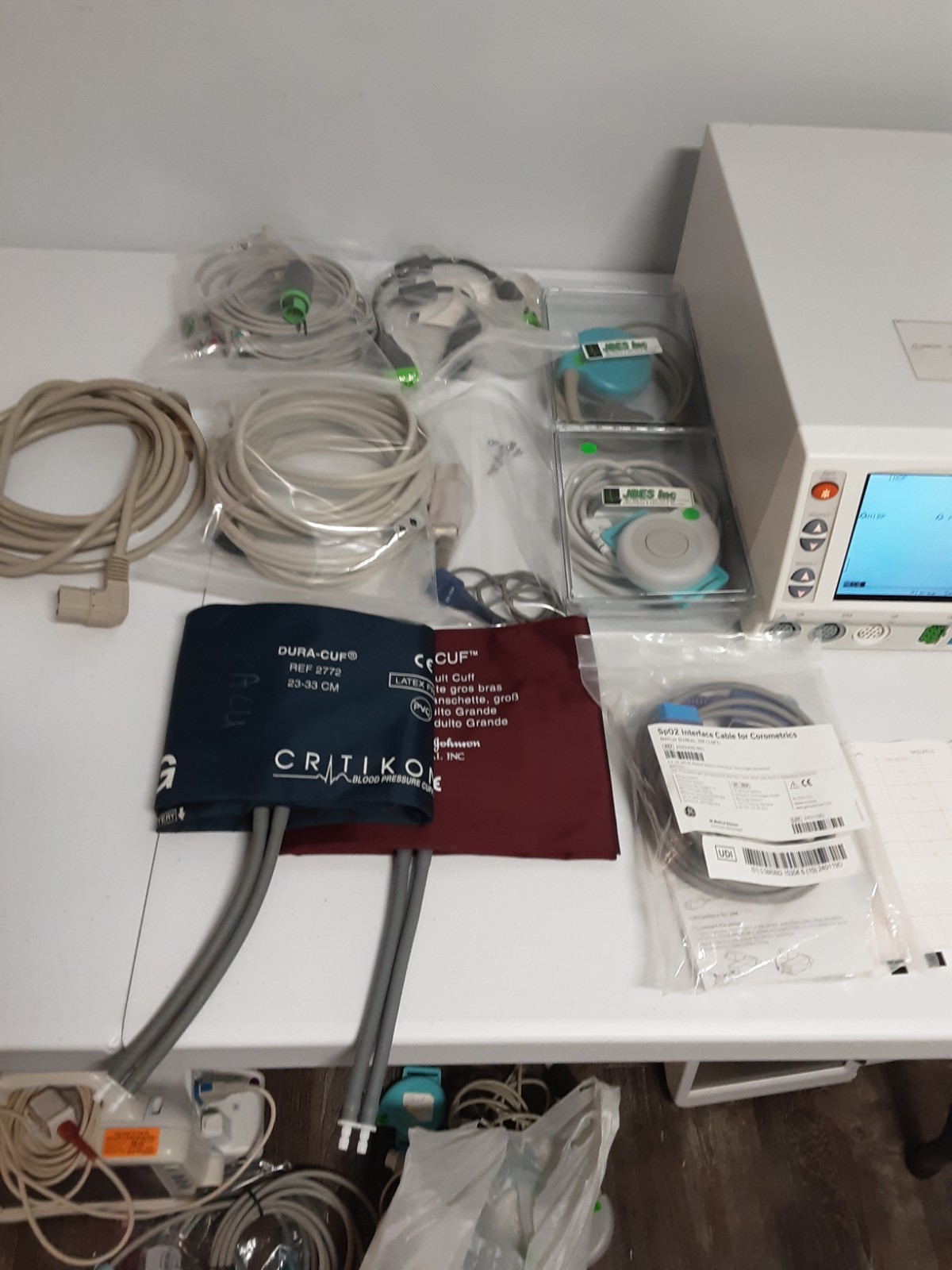 GE 259A Maternal/Fetal Monitor W/ Probes, All Accessories On Pic 30 Days Return