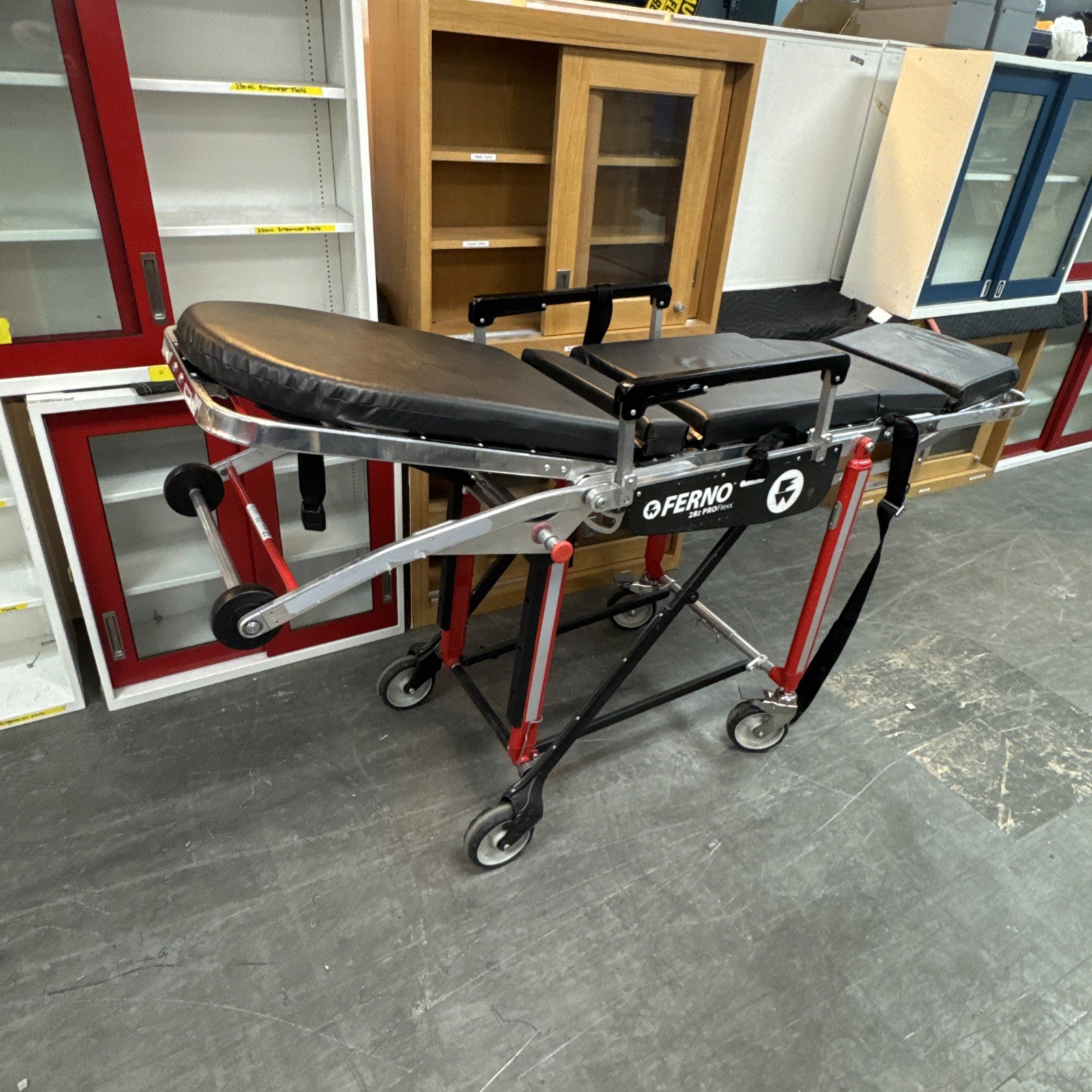FERNO 28Z PRO FLEXX AMBULANCE STRETCHER W/MATTRESS #2