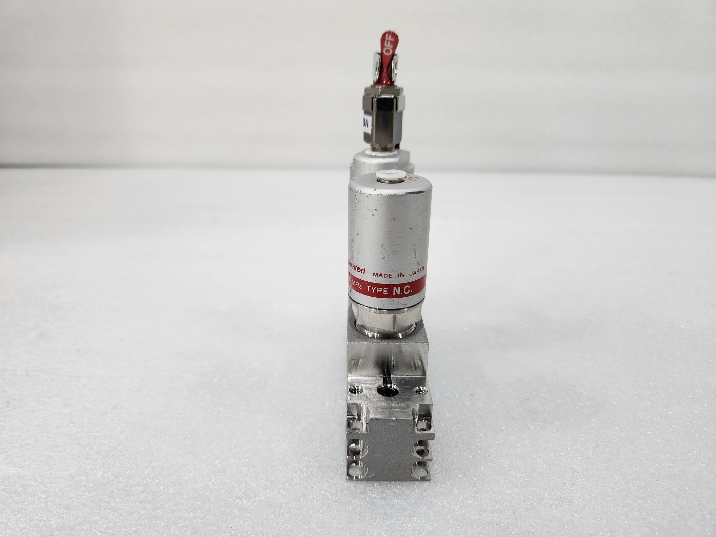 FUJIKIN VALVE C.NO.477945