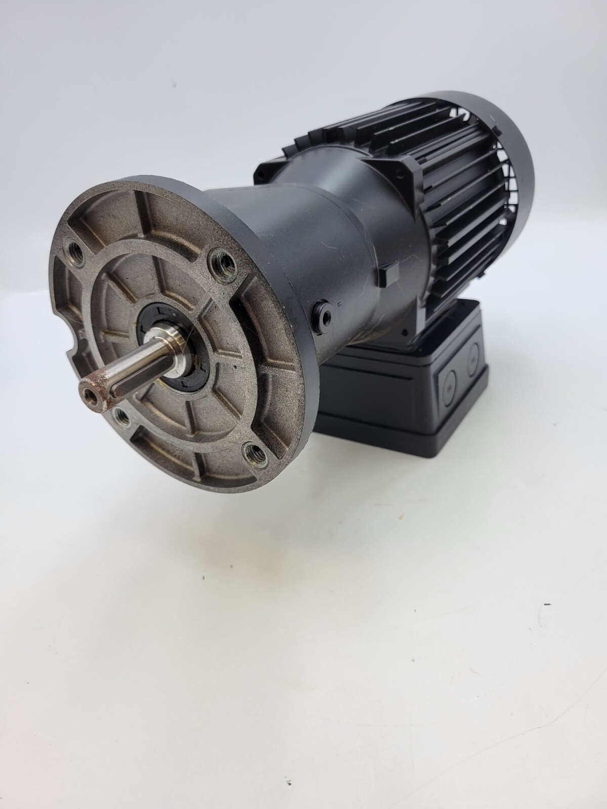 ABM Greiffenberger G80F/4D71B-4 UL TT Gear Motor 1.76A 230/460V 60Hz 0.5HP 3PH