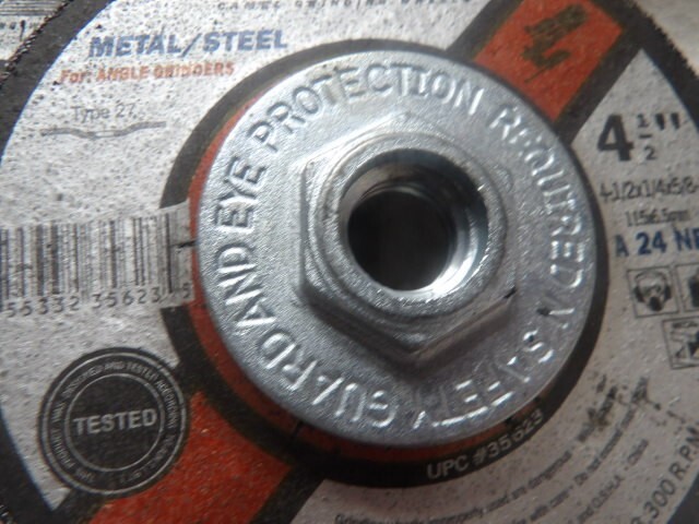 CGW Grinding Wheels 4-1/2″x1/4″x5/8″-11 #35623 Max rpm 13,300 (Qty of 5)