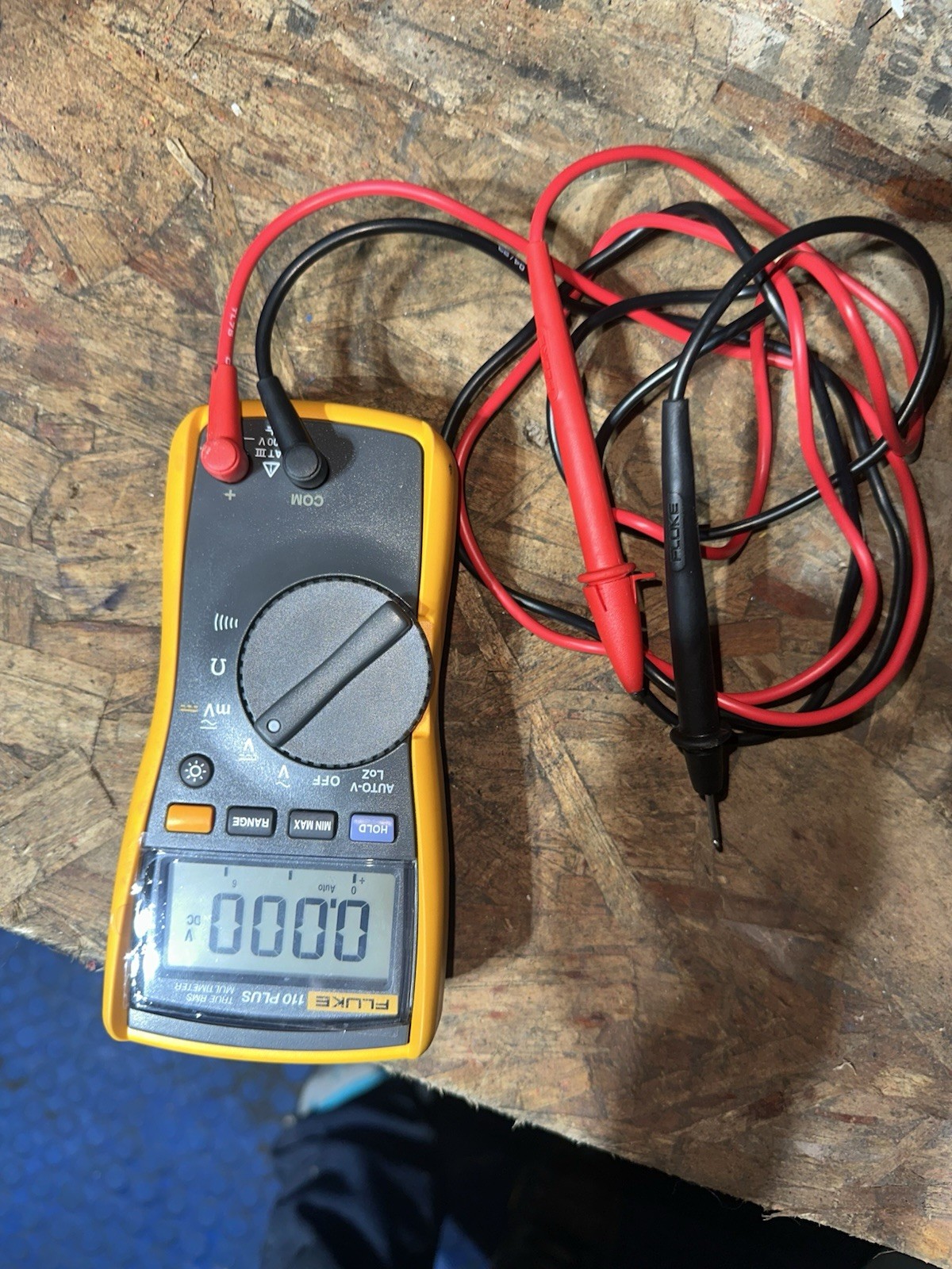 Fluke 110 Plus True RMS Multimeter